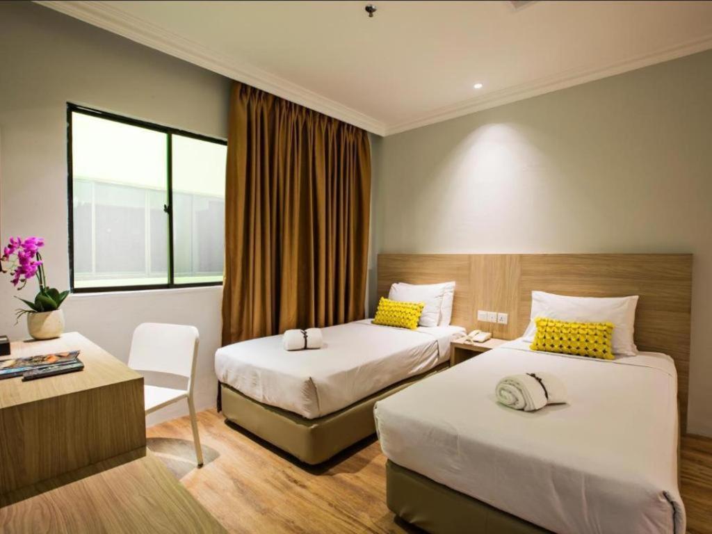 Hotel Zamburger Wira Куала-Лумпур Екстер'єр фото